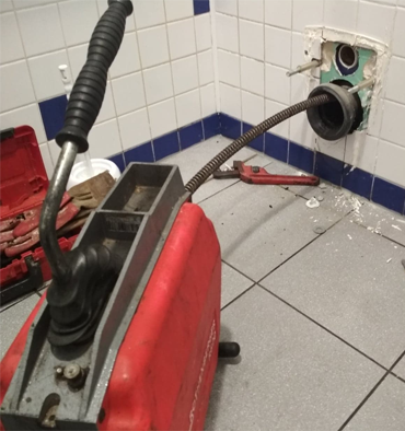 Mechaniczne udrażnianie kanalizacji Warszawa